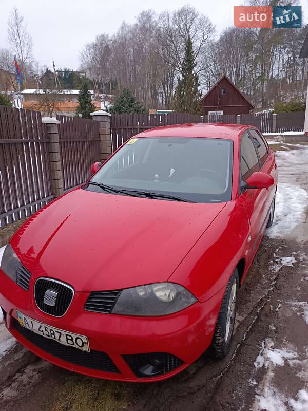 Хэтчбек SEAT Ibiza 2008 в Броварах