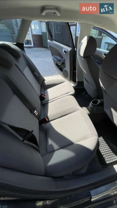 Хэтчбек SEAT Ibiza 2011 в Николаеве