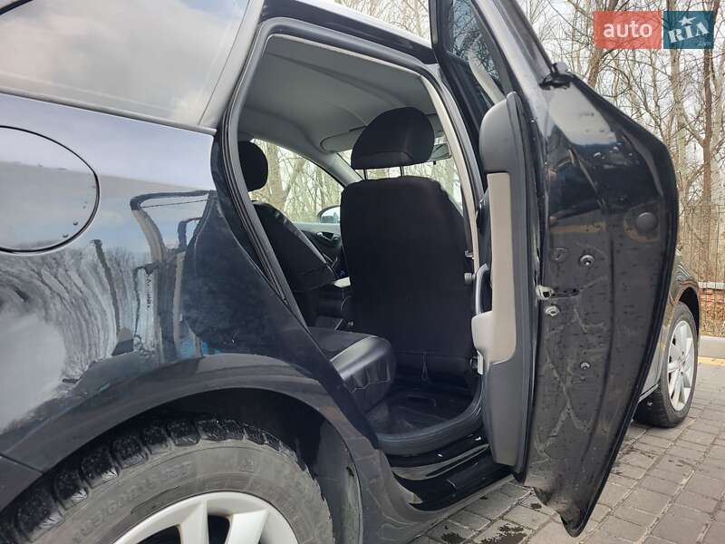 Універсал SEAT Ibiza 2013 в Дніпрі