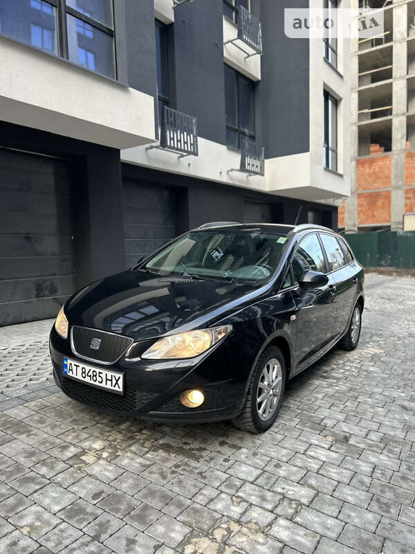 Хэтчбек SEAT Ibiza 2011 в Ивано-Франковске