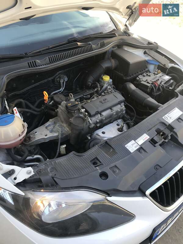 Хэтчбек SEAT Ibiza 2011 в Ивано-Франковске