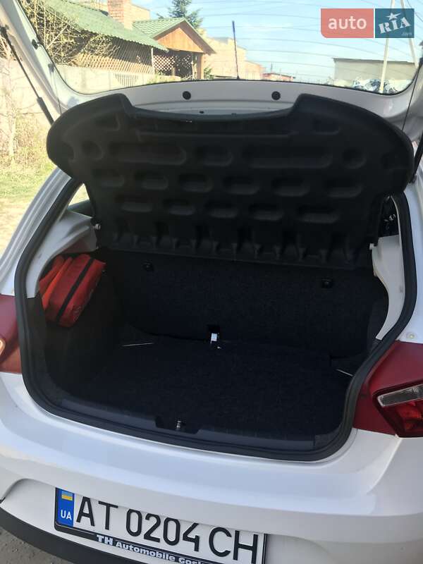 Хэтчбек SEAT Ibiza 2011 в Ивано-Франковске