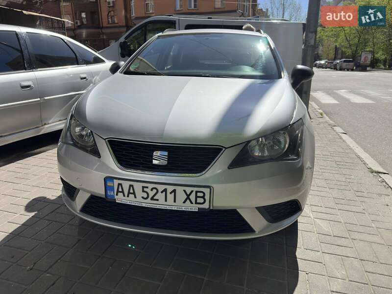 Хетчбек SEAT Ibiza 2013 в Києві