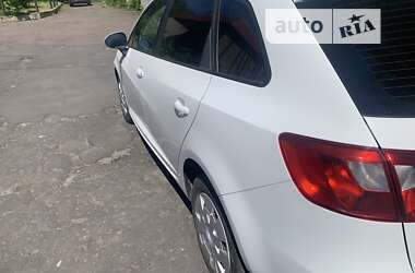 Хэтчбек SEAT Ibiza 2013 в Нововолынске