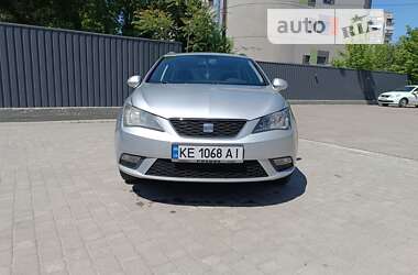 Хетчбек SEAT Ibiza 2012 в Дніпрі