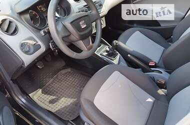 Хетчбек SEAT Ibiza 2014 в Чернівцях