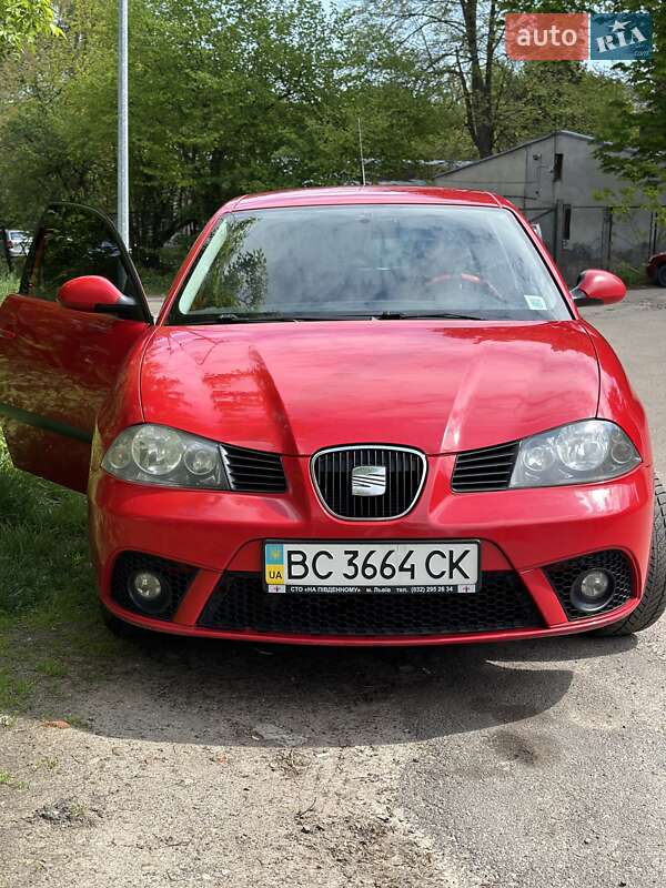 Хетчбек SEAT Ibiza 2006 в Львові