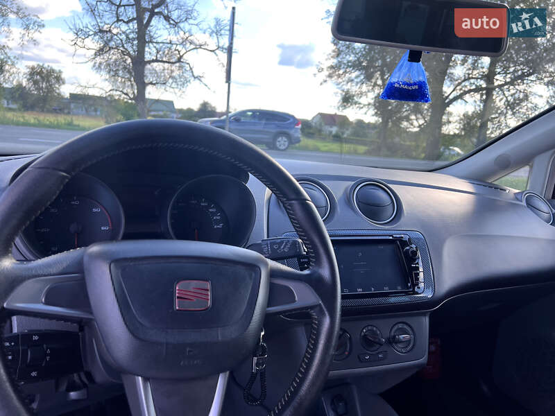 Хэтчбек SEAT Ibiza 2010 в Яворове фото 9 Хэтчбек SEAT Ibiza 2010 в Яворове