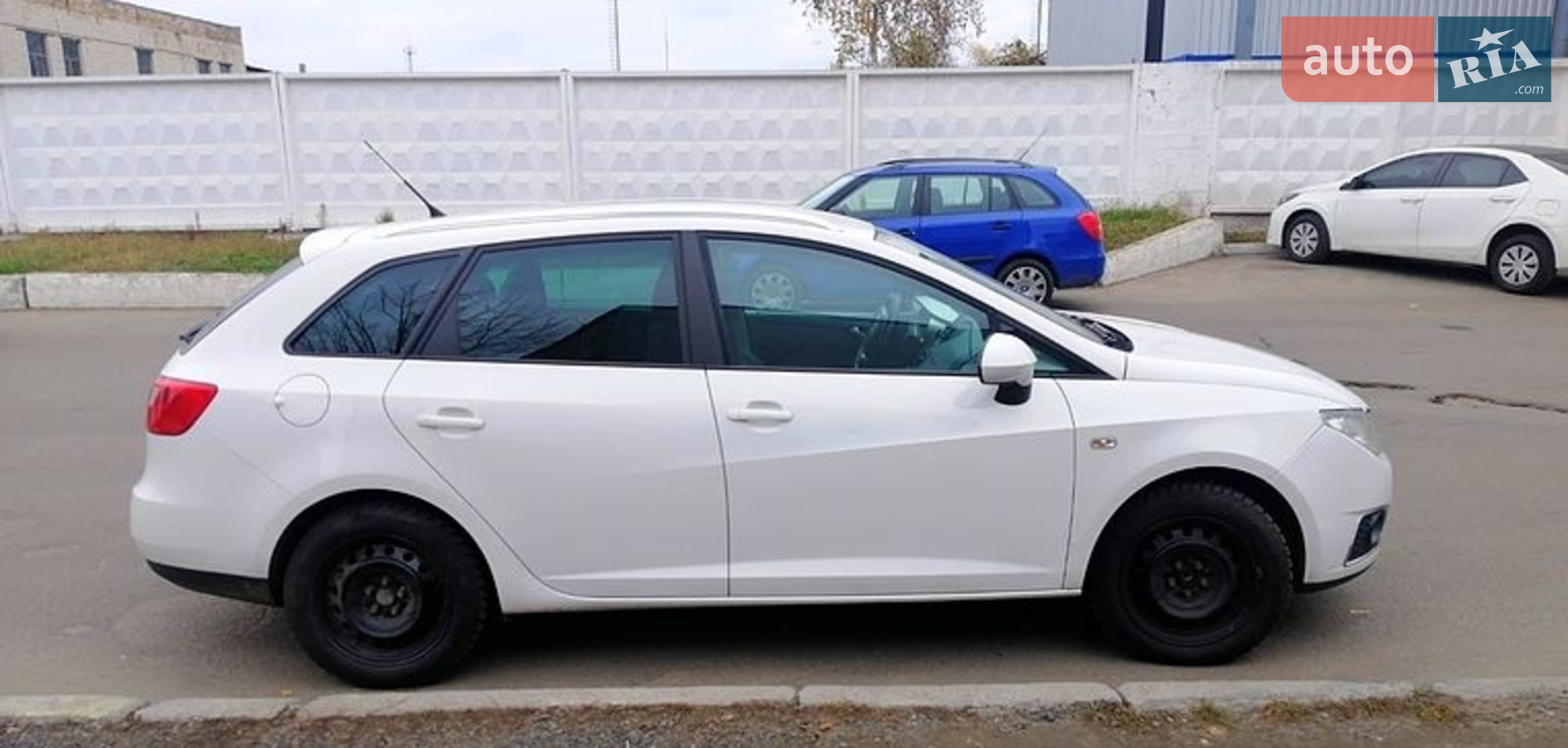 2011 SEAT Ibiza - мініатюра 3