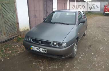 Хэтчбек SEAT Ibiza 1994 в Вижнице