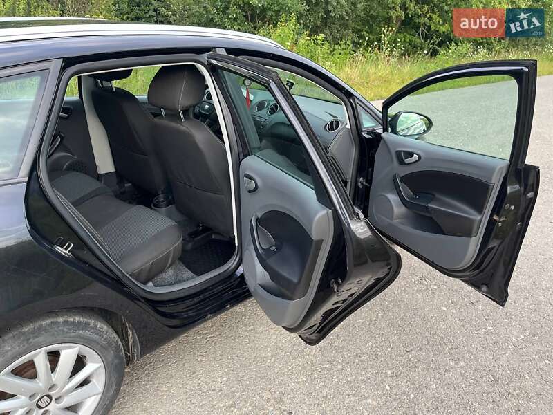 Хетчбек SEAT Ibiza 2010 в Калуші