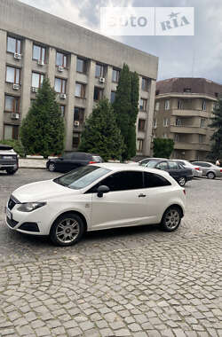 Хэтчбек SEAT Ibiza 2010 в Ужгороде