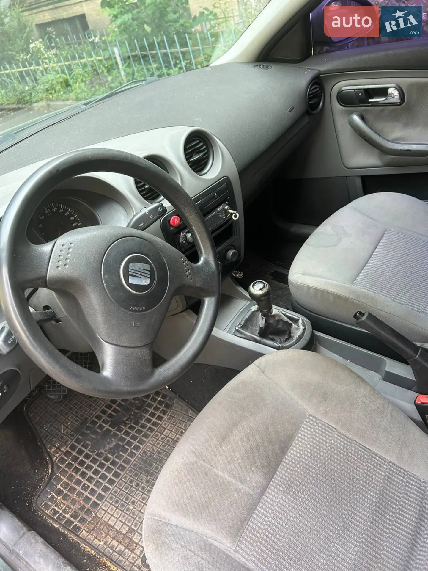 SEAT Ibiza 2004 VIN VSSZZZ6LZ4R106570 фото оголошення 7 з 9