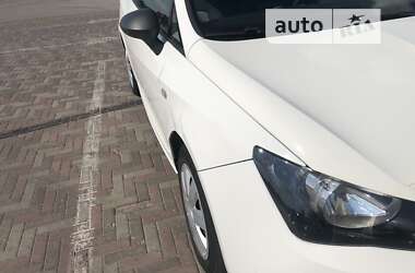 Хэтчбек SEAT Ibiza 2012 в Харькове