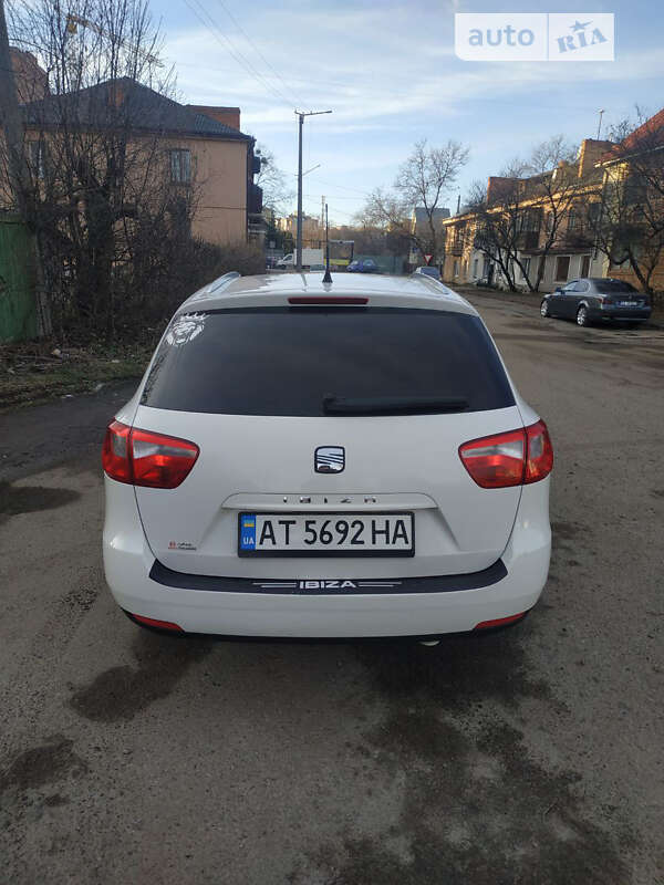 Хэтчбек SEAT Ibiza 2011 в Ивано-Франковске