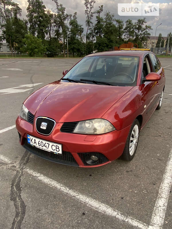 Хетчбек SEAT Ibiza 2007 в Києві