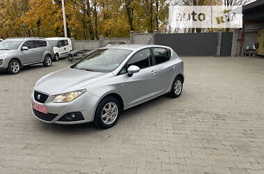 Хетчбек SEAT Ibiza 2010 в Рівному