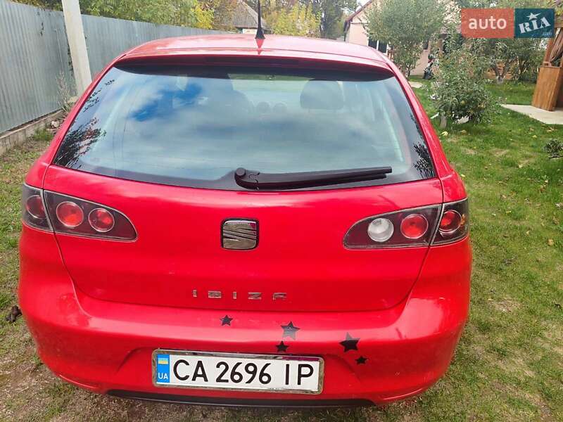 Хэтчбек SEAT Ibiza 2009 в Корсуне-Шевченковском