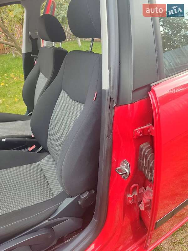 Хэтчбек SEAT Ibiza 2009 в Корсуне-Шевченковском