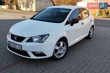 Хетчбек SEAT Ibiza 2016 в Мукачевому