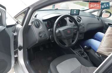 Хэтчбек SEAT Ibiza 2013 в 
