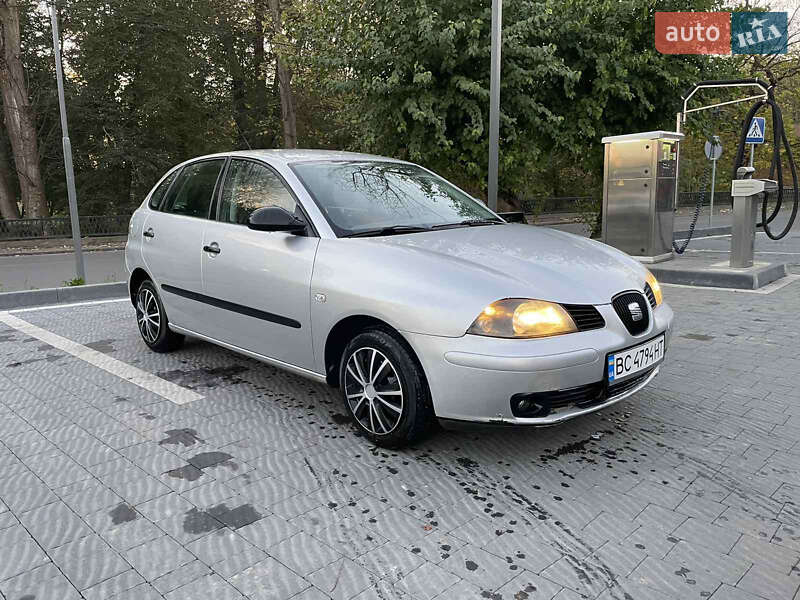 Хетчбек SEAT Ibiza 2003 в Самборі