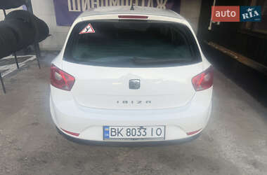 Хэтчбек SEAT Ibiza 2012 в Ровно