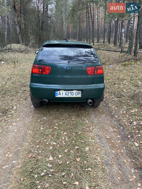 Хетчбек SEAT Ibiza 2000 в Києві