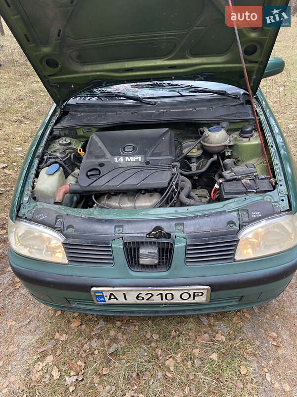 Хетчбек SEAT Ibiza 2000 в Києві