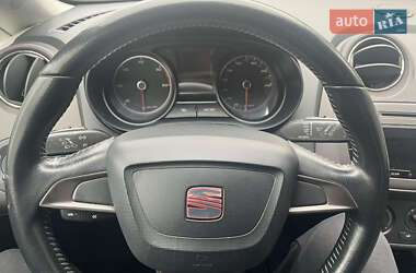 Хэтчбек SEAT Ibiza 2012 в 