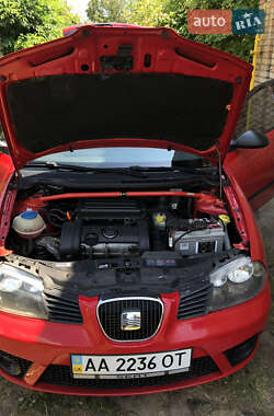 Хэтчбек SEAT Ibiza 2007 в 