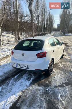 Хэтчбек SEAT Ibiza 2010 в Запорожье