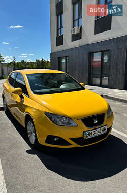 Хэтчбек SEAT Ibiza 2011 в Киеве