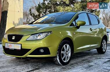 Хетчбек SEAT Ibiza 2009 в Дніпрі