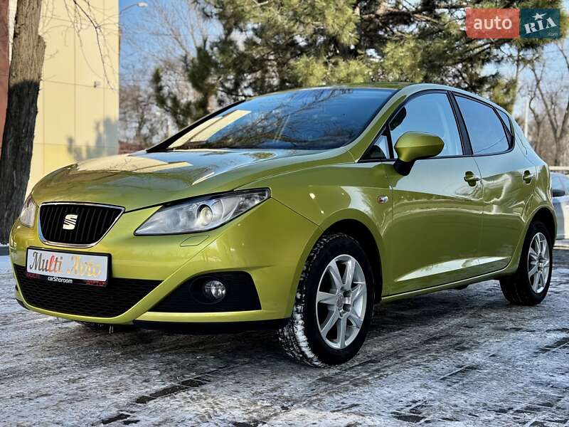 Хэтчбек SEAT Ibiza 2009 в Днепре