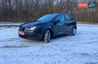 Хэтчбек SEAT Ibiza 2009 в Остроге