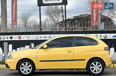 Хэтчбек SEAT Ibiza 2007 в Киеве