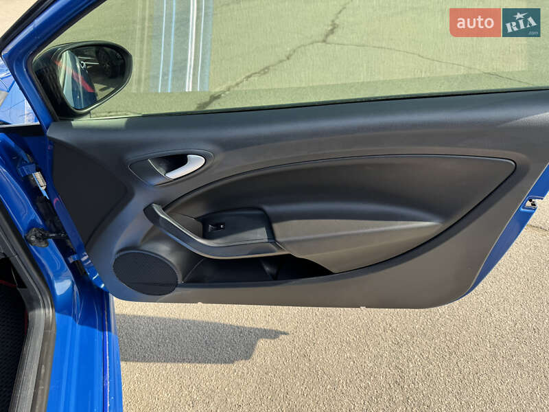 Хэтчбек SEAT Ibiza 2011 в Запорожье фото 17 Хэтчбек SEAT Ibiza 2011 в Запорожье