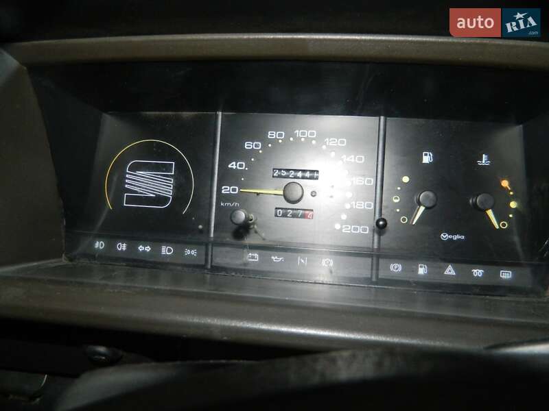 Хэтчбек SEAT Ibiza 1990 в Николаеве