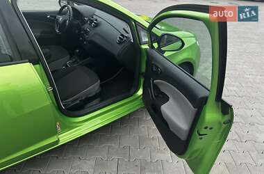 Хэтчбек SEAT Ibiza 2015 в 