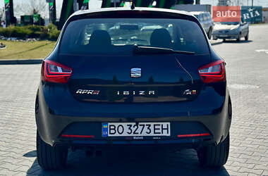 Хэтчбек SEAT Ibiza 2012 в 