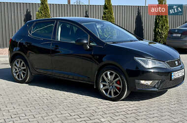 Хэтчбек SEAT Ibiza 2012 в 