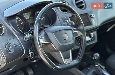 Хэтчбек SEAT Ibiza 2012 в 