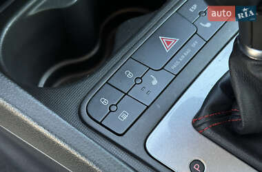 Хэтчбек SEAT Ibiza 2012 в 