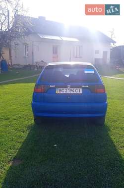 Хэтчбек SEAT Ibiza 1996 в 