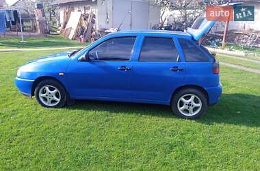 Хэтчбек SEAT Ibiza 1996 в 