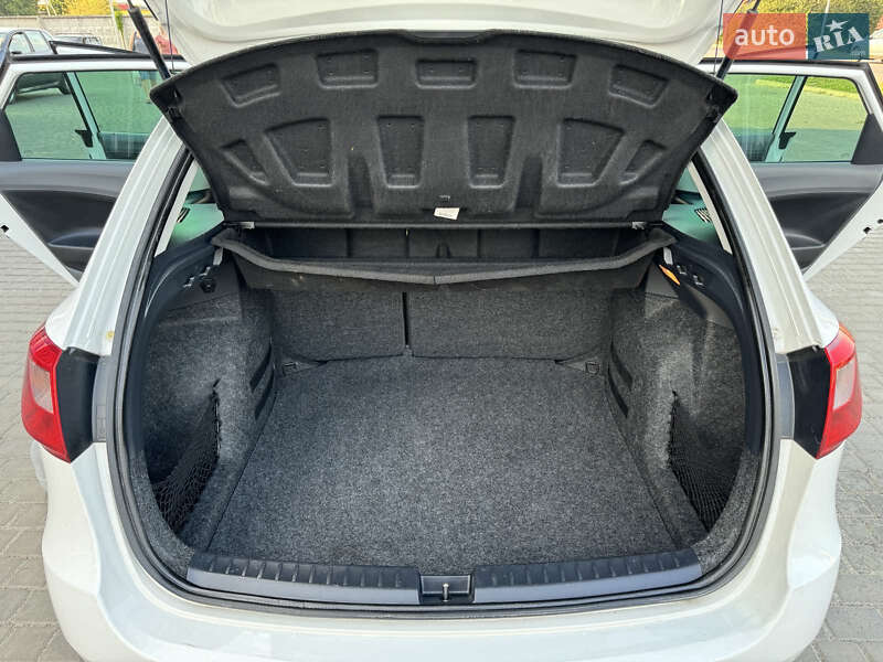 Универсал SEAT Ibiza 2011 в Ковеле