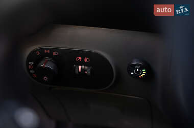 Хетчбек SEAT Ibiza 2009 в 