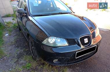 Хетчбек SEAT Ibiza 2006 в Миколаєві