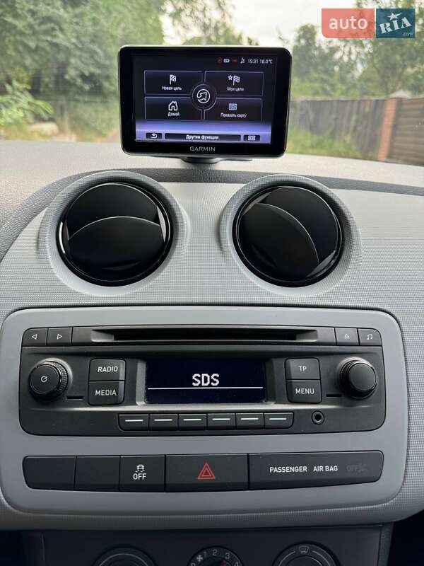 Хэтчбек SEAT Ibiza 2014 в Киеве